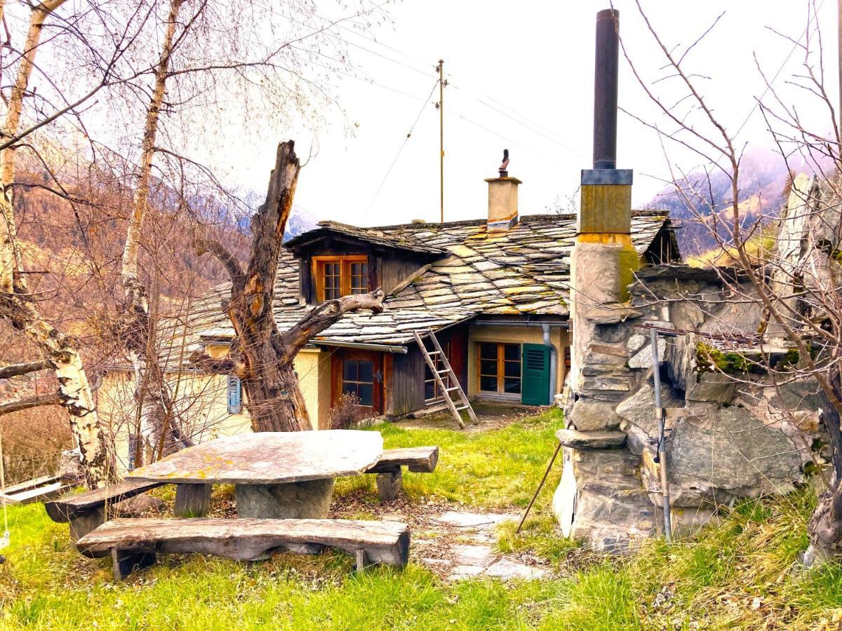 Chalet La Paz With Hotpot And Sauna Villa Torbel Exterior photo