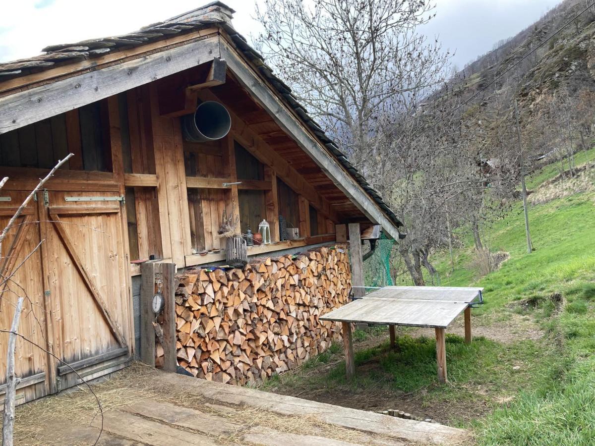 Chalet La Paz With Hotpot And Sauna Villa Torbel Exterior photo